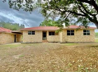 21689 County Road 1718, Mathis, TX 78368
