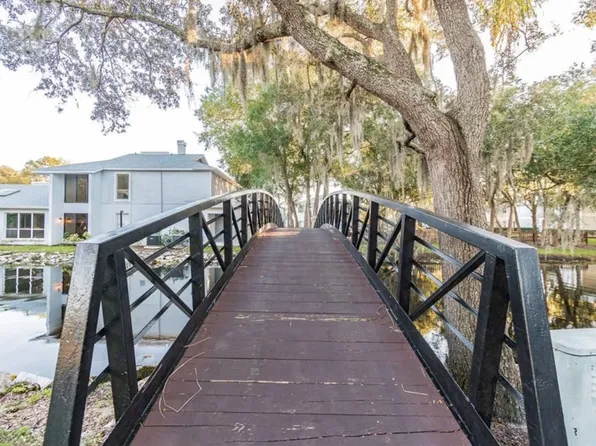 4134 Dolphin Dr #4134, Tampa, FL 33617