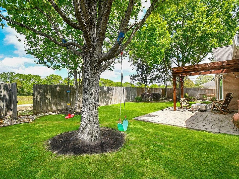 1st image of 5307 Portage Rock Ln