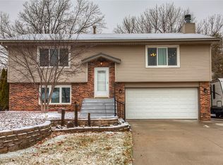 4724 78th Pl, Urbandale, IA 50322