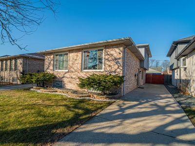 10808 S Ave E, Chicago, IL, 60617