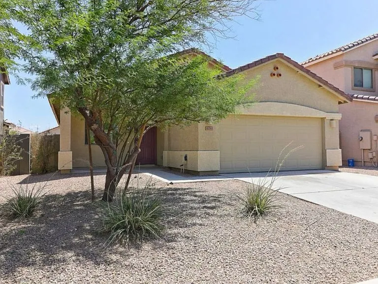 41293 W Capistrano Dr — Photo 2