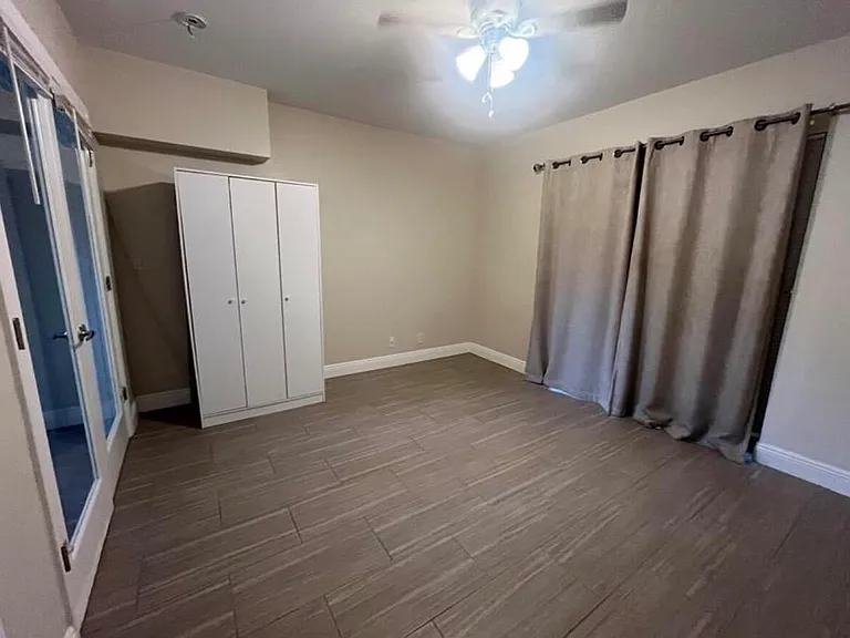 1109 E Broward Blvd #1 — Photo 9