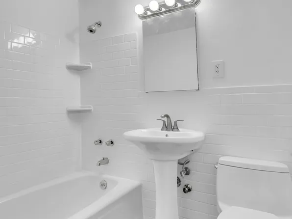 435 East 77th Street image 6 of 6