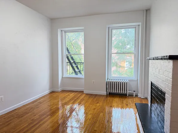 64 Morton Street image 1 of 5