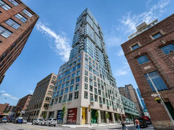 30 Nelson St #1502, Toronto, ON M5V 0H5