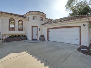 2025 Fabled Waters Dr, Spring Valley, CA 91977