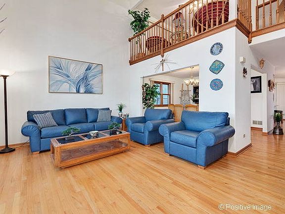 2nd image of 10614 S Keeler Ave
