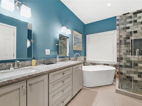 5th image of 4995 Hyde Way