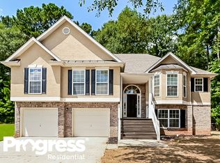414 Invector Ct, Locust Grove, GA 30248