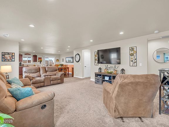 4th image of 2552 Ladera Dr