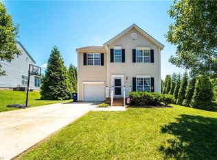 375 Crooked Tree Dr, Kernersville, NC 27284