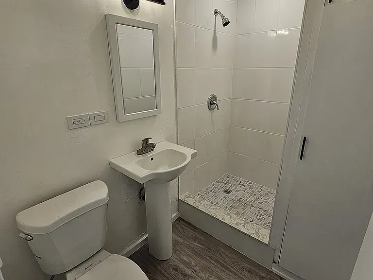 1624 Liholiho St #7 — Photo 2