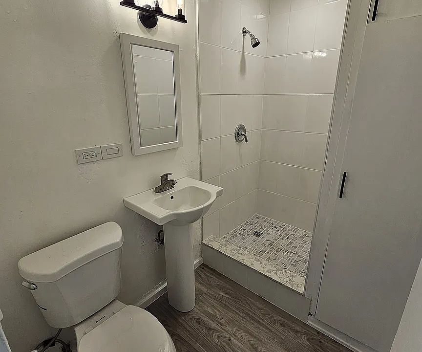 2nd image of 1624 Liholiho St #7