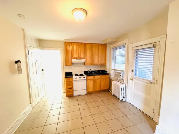 1311 Gilpin Ave APT 3, Wilmington, DE 19806