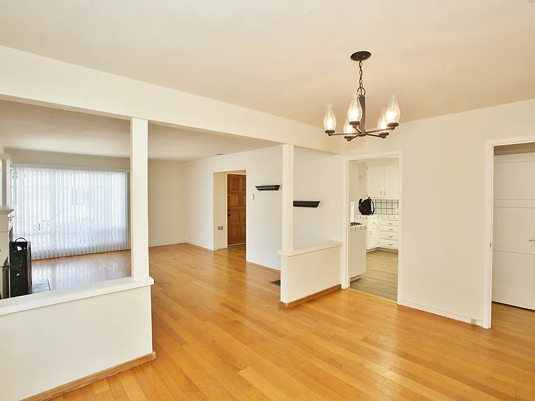 529 Haas Ave — Photo 6