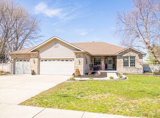 26708 W Megan Dr, Channahon, IL 60410