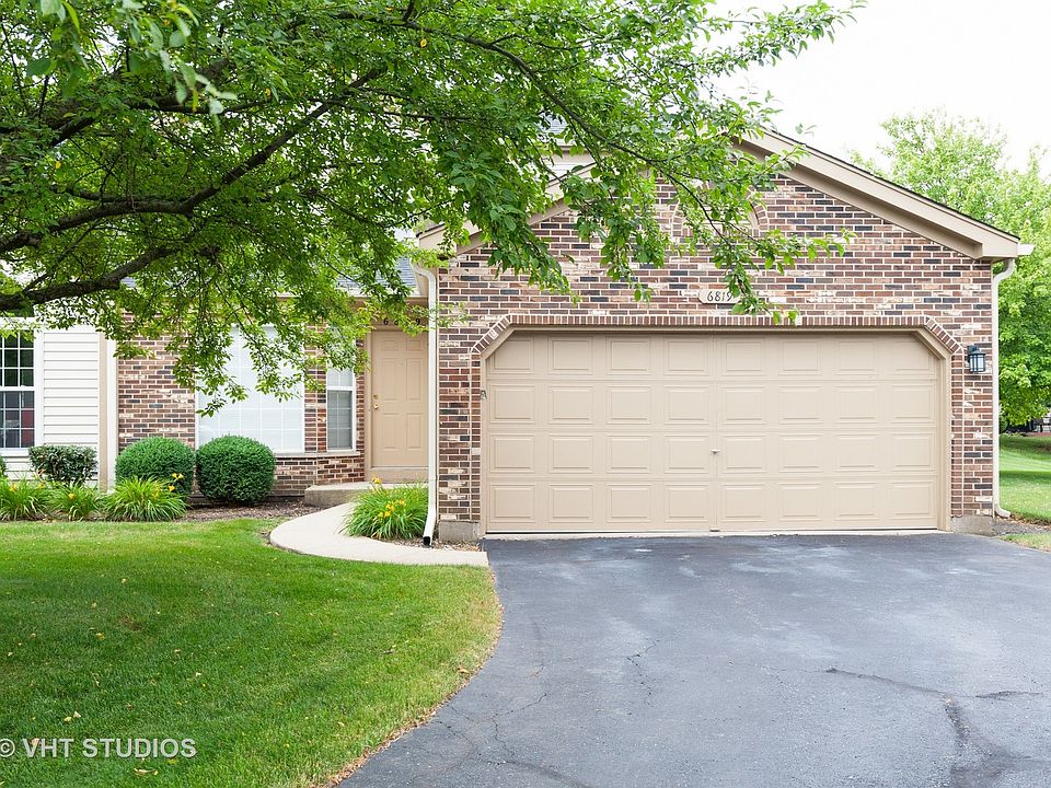 1st image of 6819 W Wellsley Ct