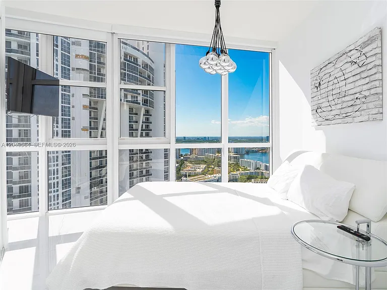 18201 Collins Ave #4709A — Photo 10