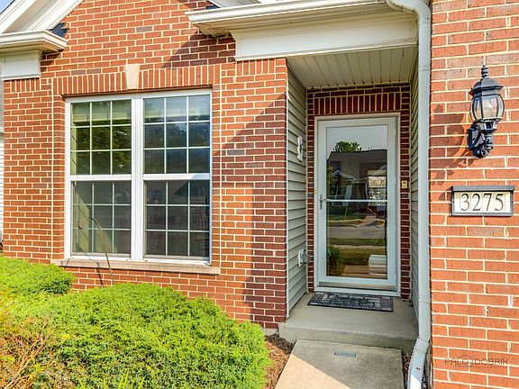 2nd image of 3275 Comstock Ct