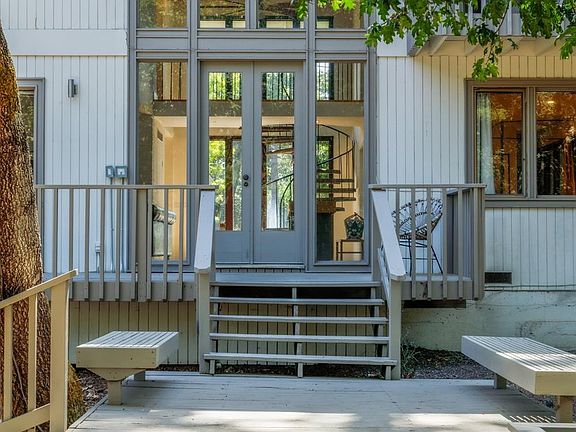 5th image of 1611 Manzanita Avenue