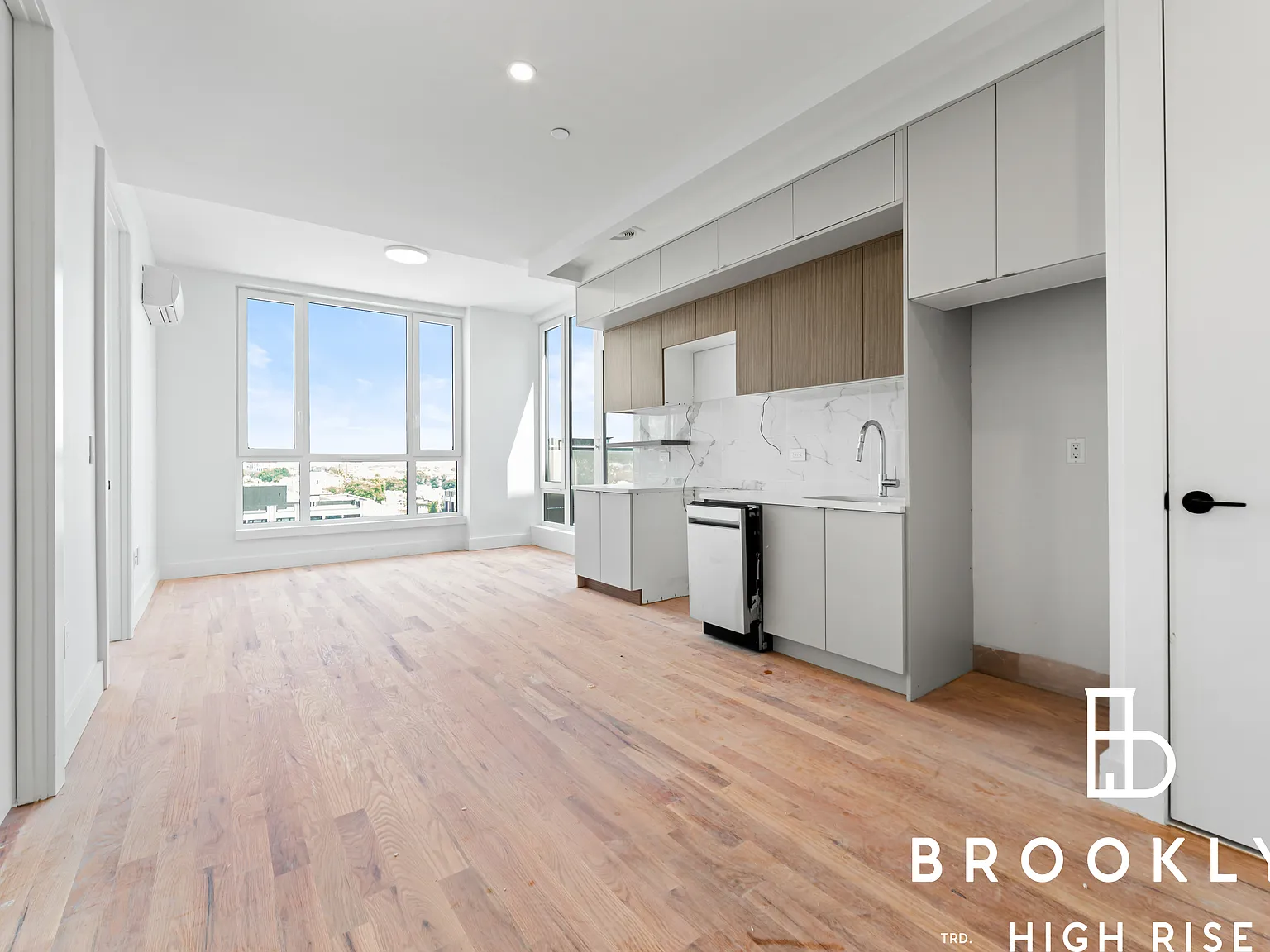 2667 Fulton Street — Photo 2