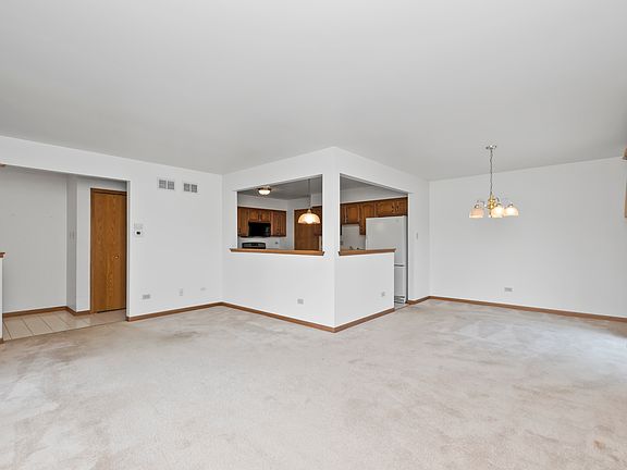 5th image of 17718 Washington Ct #243