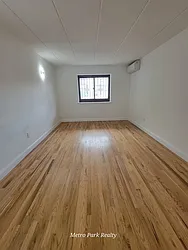 Rented by Metro Park Realty Inc