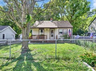 34 Halleck Ave, Edwardsville, IL 62025