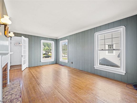 2nd image of 16605 Elsienna Ave