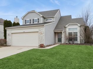 1568 Woodland Ln, Bolingbrook, IL 60490