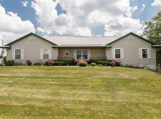 290 Circle Dr, Walford, IA 52351