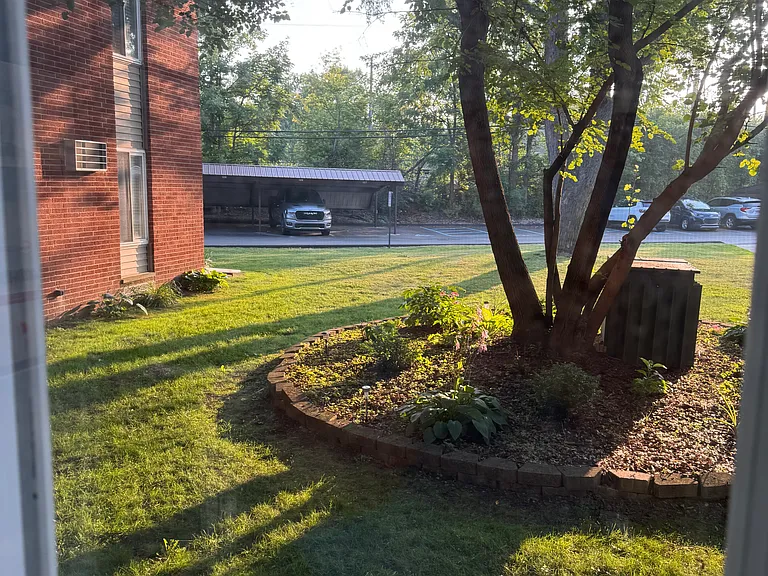 3927 Benjamin Ave #2 — Photo 8