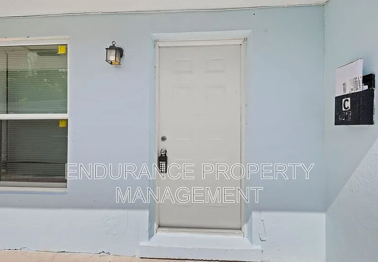 147 W 28th St — Photo 5