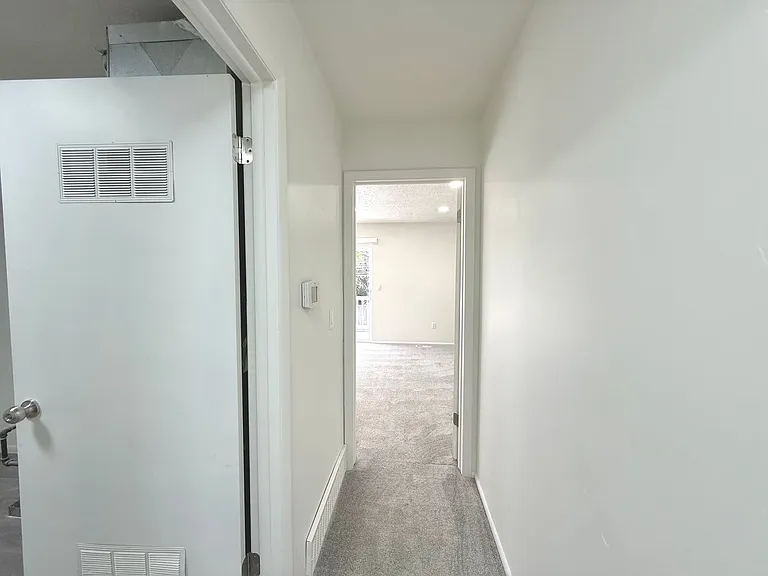 3053 E Branch Dr — Photo 35