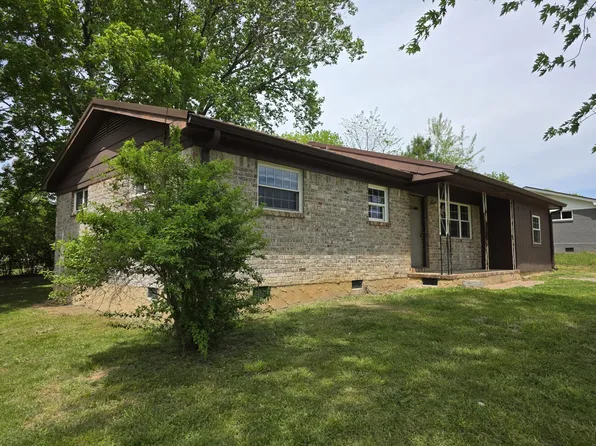 23 Cook St, La Fayette, GA 30728