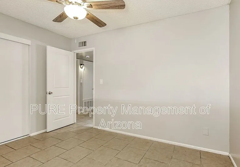 6801 N 17th Ave #10 — Photo 20