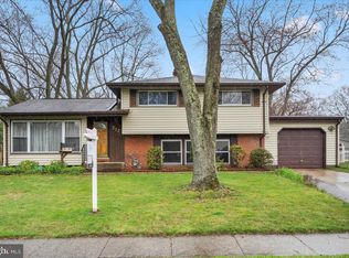 212 Holland Rd, Severna Park, MD 21146