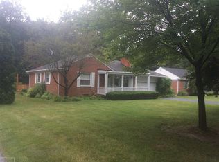 2140 Devonshire Rd, Bloomfield Hills, MI 48302