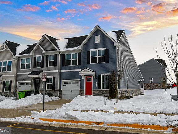 4th image of 4512 Briarhaven Dr