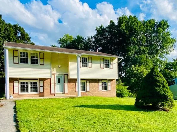 1432 Knight Ave, Dunkirk, MD 20754