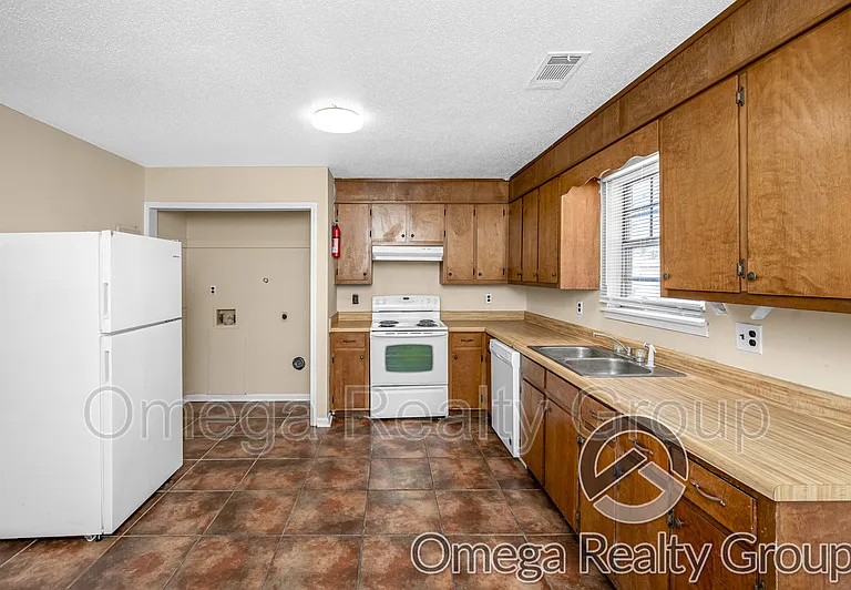 2705 18th Ave #2B — Photo 9