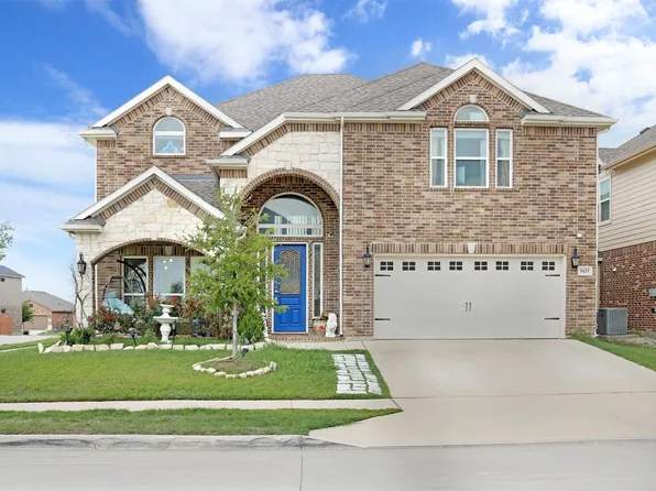 9429 Saltbrush St, Fort Worth, TX 76177
