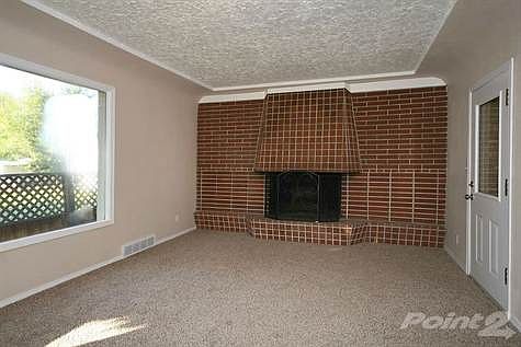 003_Fireplace