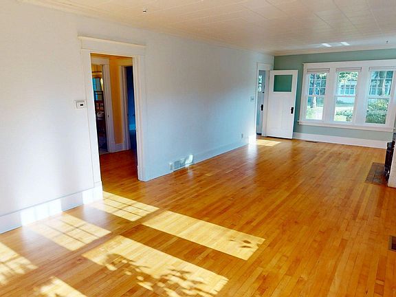 5th image of 1024 4th St