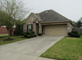 1603 White Willow Ln, Pearland, TX 77581