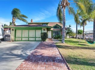 9375 Hollis St, Bloomington, CA 92316