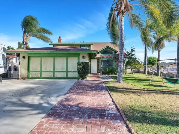 9375 Hollis St, Bloomington, CA 92316