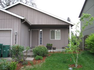52854 NE 2nd St, Scappoose, OR 97056