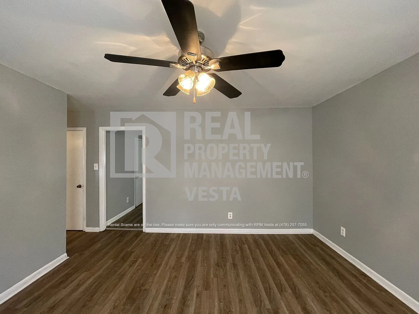 4 bed, 2.0 bath, 1395 sqft, $1,450 — Photo 3